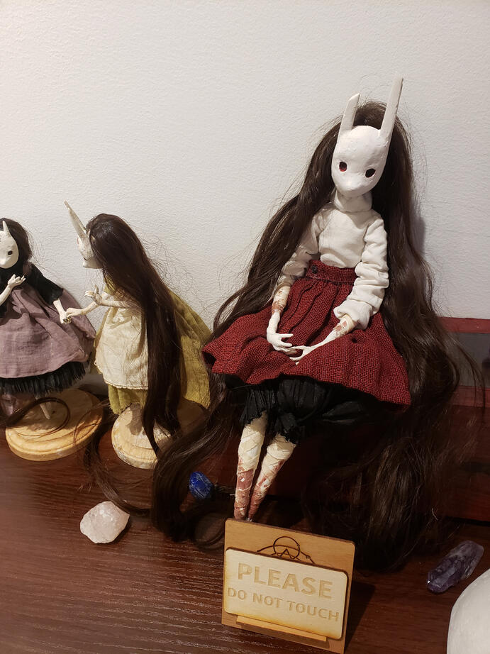 ruinfolkdoll
